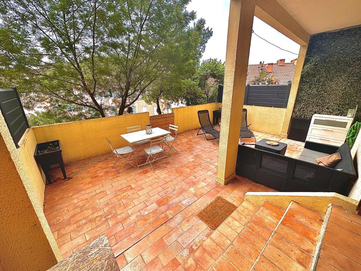 Appartement Proche Mer Avec Terrasse Et Jardin Privatif Hyères Buitenkant foto