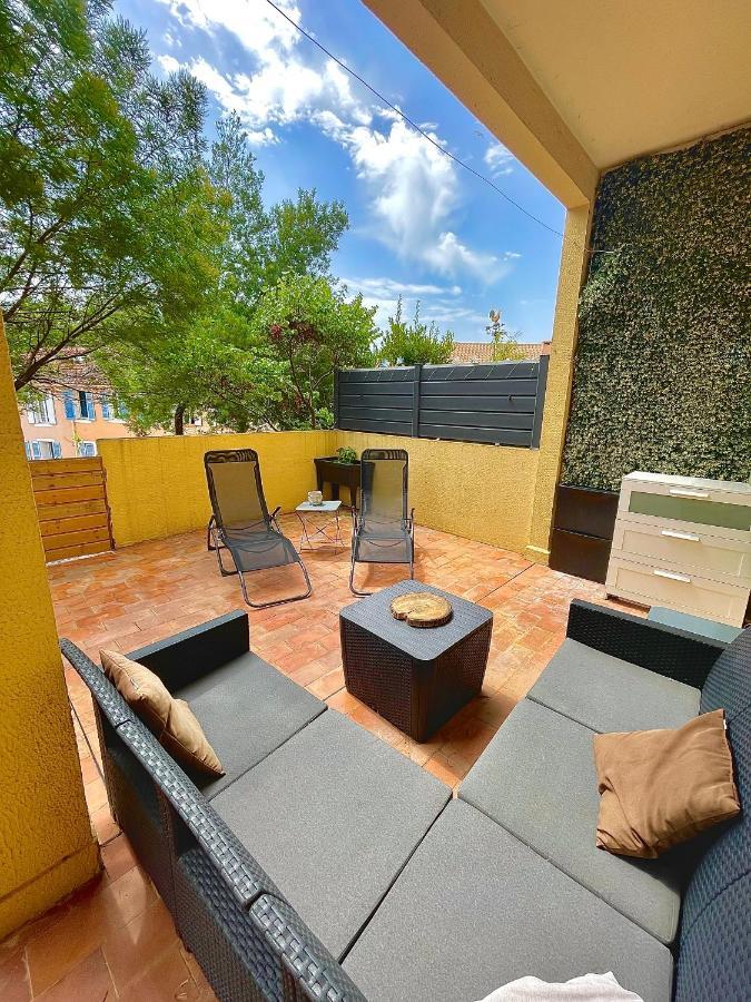 Appartement Proche Mer Avec Terrasse Et Jardin Privatif Hyères Buitenkant foto