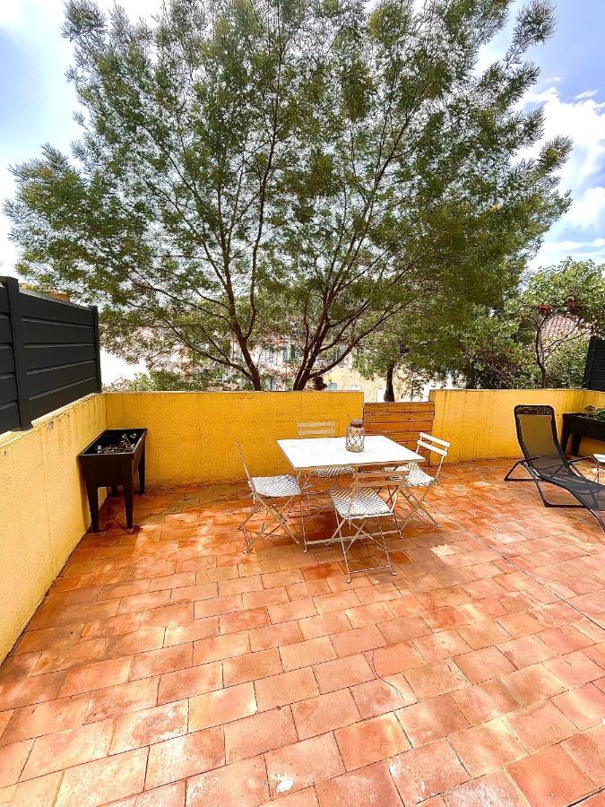 Appartement Proche Mer Avec Terrasse Et Jardin Privatif Hyères Buitenkant foto